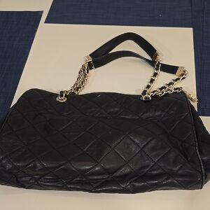 Michael Kors Elegant Black Quilted Chain Bag